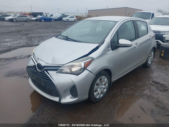 12558172 :رقم المزاد ، VNKKTUD31FA046507 vin ، 2015 Toyota Yaris مزاد بيع