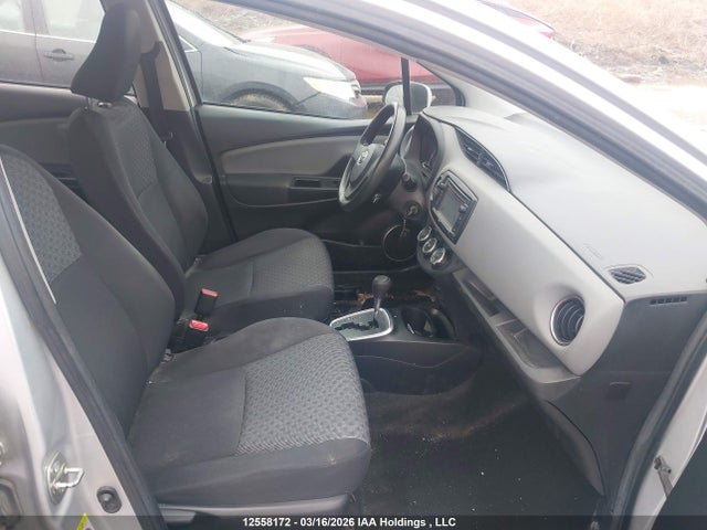 12558172 :رقم المزاد ، VNKKTUD31FA046507 vin ، 2015 Toyota Yaris مزاد بيع