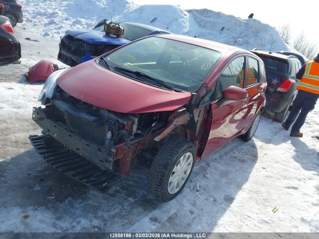 12558186 :رقم المزاد ، 3N1CE2CP9FL449131 vin ، 2015 Nissan Versa Note S/s Plus/sv/sl/sr مزاد بيع