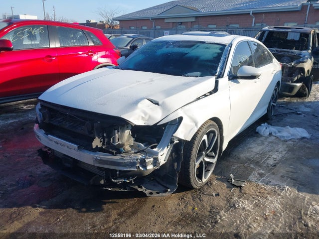 1HGCV1F3XJA811842 Honda Accord Sport