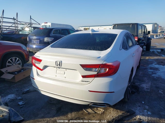 1HGCV1F3XJA811842 Honda Accord Sport