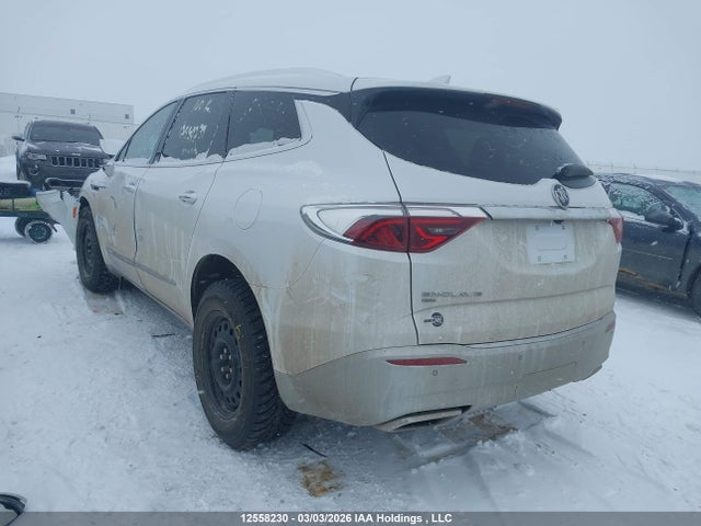 5GAEVAKW8PJ258223 Buick Enclave Essence Awd
