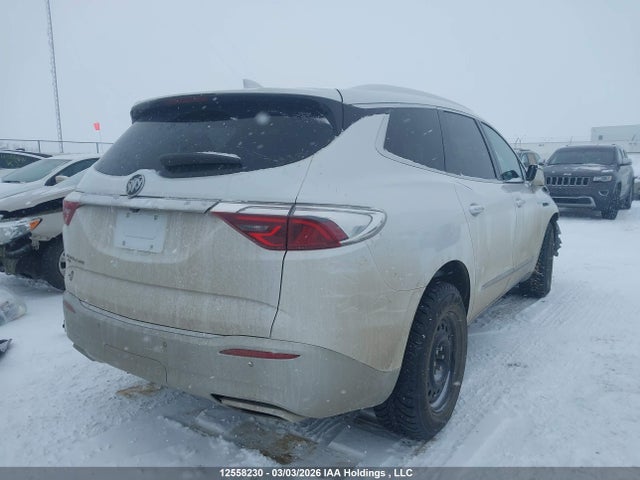 5GAEVAKW8PJ258223 Buick Enclave Essence Awd