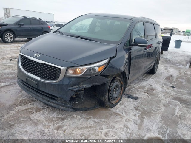 KNDMB5C15H6252512 KIA SEDONA LX