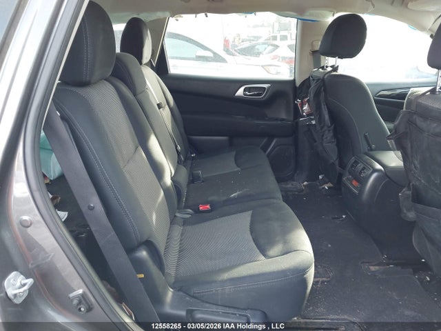 Продажа на аукционе авто 2017 Nissan Pathfinder, vin: 5N1DR2MM2HC670672, номер лота: 12558265