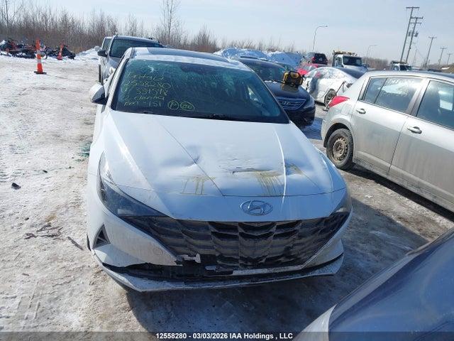 KMHLM4AGXNU334598 Hyundai Elantra