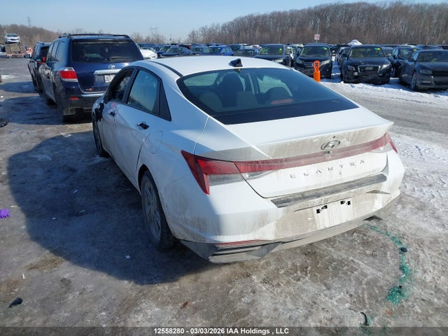 KMHLM4AGXNU334598 Hyundai Elantra