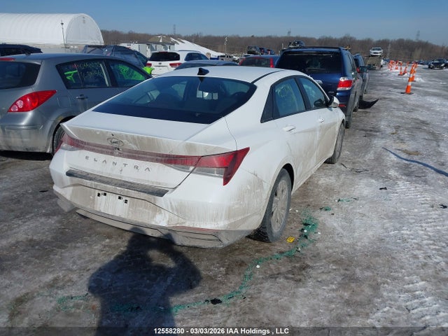 KMHLM4AGXNU334598 Hyundai Elantra