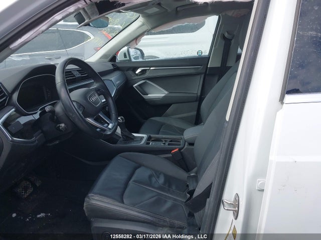 12558282 :رقم المزاد ، WA1BUCF33P1139571 vin ، 2023 Audi Q3 مزاد بيع