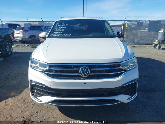 3VV4B7AX1NM036673 Volkswagen Tiguan Highline R-line