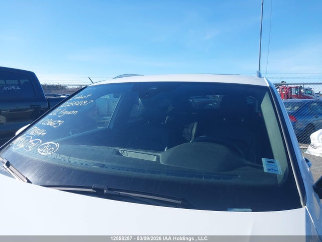 3VV4B7AX1NM036673 Volkswagen Tiguan Highline R-line