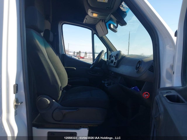 Продаж на аукціоні авто 2022 Mercedes-benz Sprinter 2500, vin: W1Y4DCHY3NP446932, номер лоту: 12558322