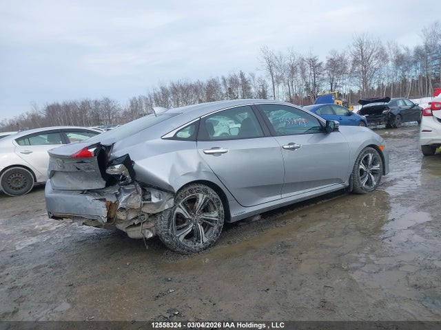 2HGFC1F90JH104001 Honda Civic Touring