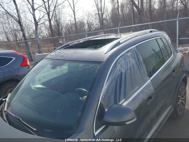 Aukcja sprzedaży 2017 Volkswagen Tiguan Highline, vin: WVGLV7AX5HK016807, numer aukcji: 12558335