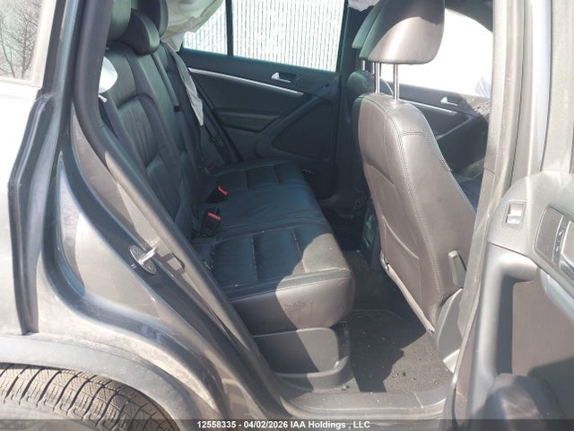 Aukcja sprzedaży 2017 Volkswagen Tiguan Highline, vin: WVGLV7AX5HK016807, numer aukcji: 12558335