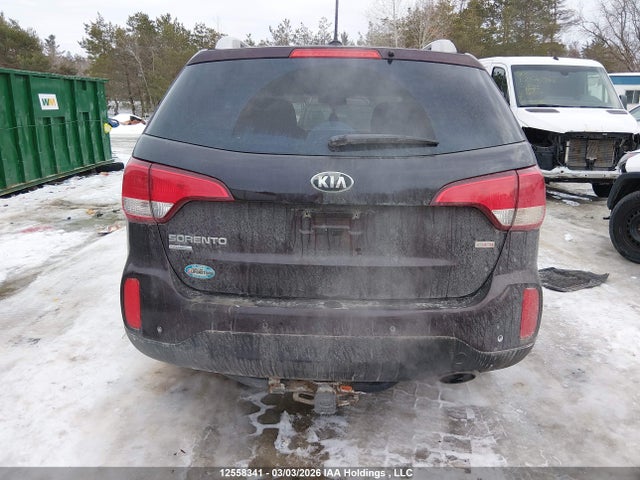 12558341 :رقم المزاد ، 5XYKTCA62FG579466 vin ، 2015 Kia Sorento Lx/lx Premium مزاد بيع