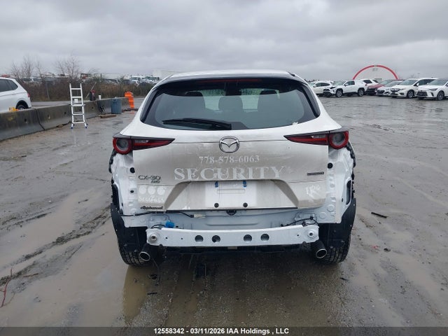 12558342 :رقم المزاد ، 3MVDMBBM0SM823592 vin ، 2025 Mazda Cx-30 Select مزاد بيع