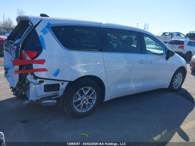 Chrysler Grand Caravan Sxt 2025 2C4RC1ZG8SR560460 Image 14