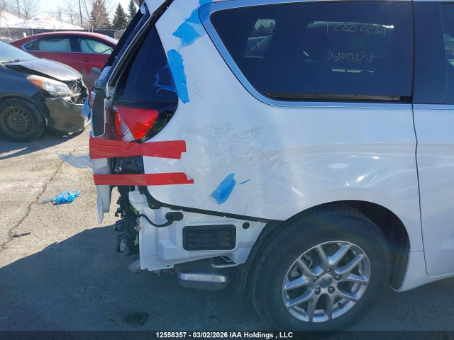 Chrysler Grand Caravan Sxt 2025 2C4RC1ZG8SR560460 Image 22
