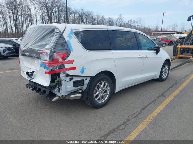 Chrysler Grand Caravan Sxt 2025 2C4RC1ZG8SR560460 Image 4