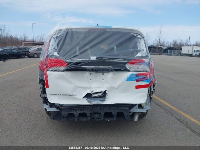 Chrysler Grand Caravan Sxt 2025 2C4RC1ZG8SR560460 Image 6