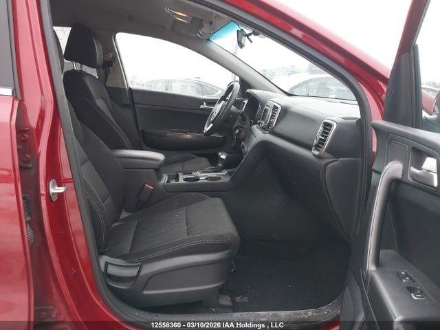 KNDPMCACXH7057113 KIA Sportage Lx