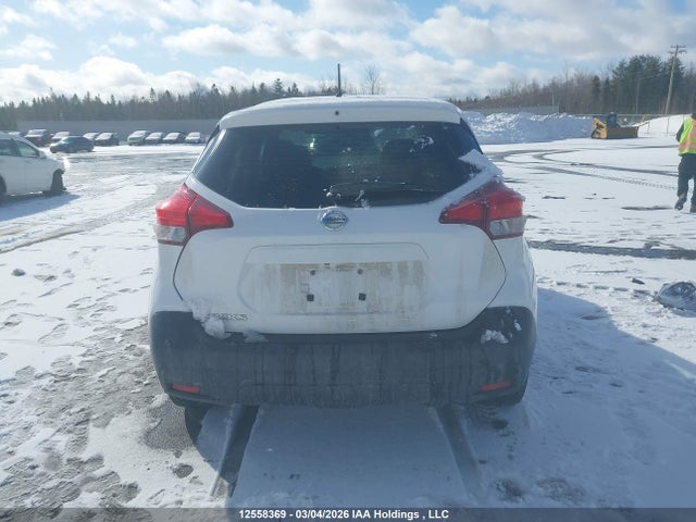 12558369 :رقم المزاد ، 3N1CP5BV4LL502678 vin ، 2020 Nissan Kicks S مزاد بيع