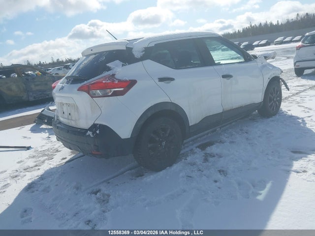 12558369 :رقم المزاد ، 3N1CP5BV4LL502678 vin ، 2020 Nissan Kicks S مزاد بيع