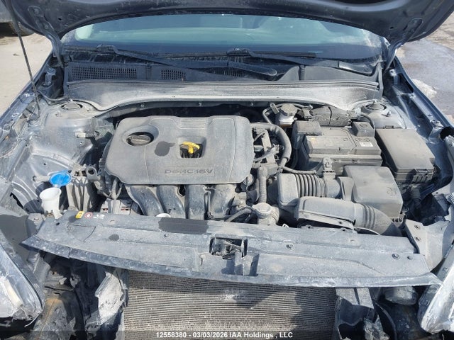 12558380 :رقم المزاد ، 3KPF24AD7LE160885 vin ، 2020 Kia Forte Fe/lxs مزاد بيع
