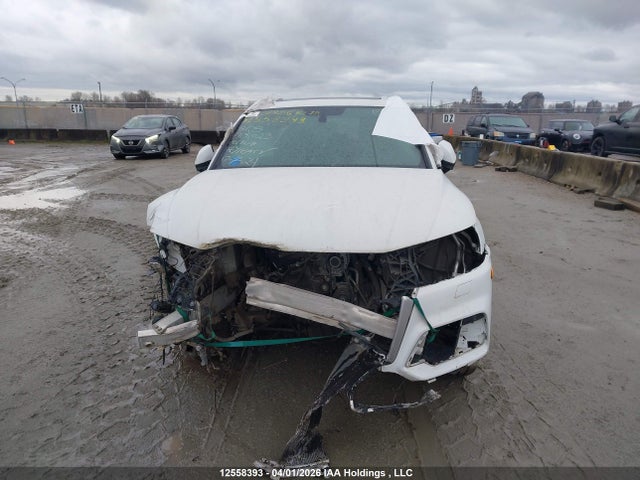 Audi Q5 2018 WA1ENAFY4J2131023 Image 13