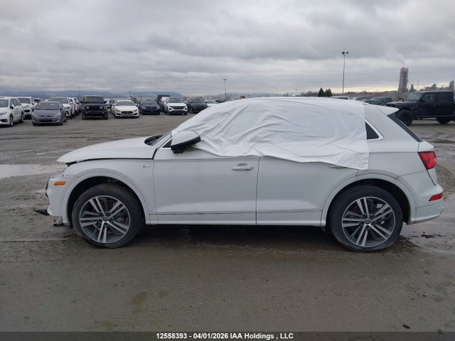 WA1ENAFY4J2131023 Audi Q5