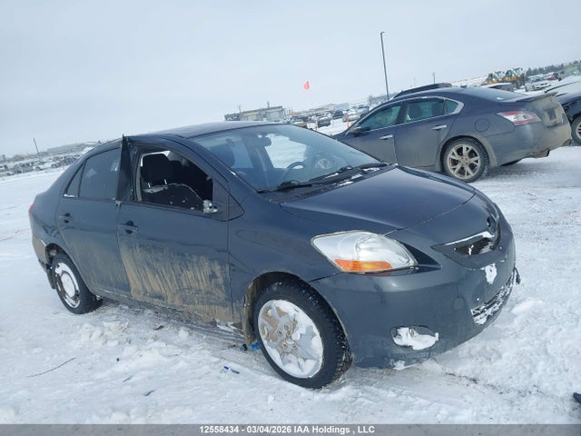 12558434 :رقم المزاد ، JTDBT4K34A1377232 vin ، 2010 Toyota Yaris مزاد بيع
