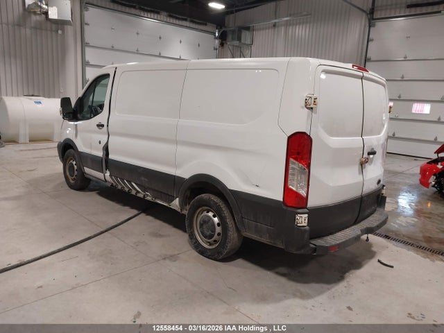 1FTYE1YM3HKA82663 Ford Transit-150