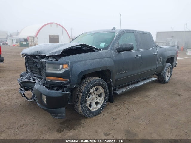 3GCUKREC0JG129940 Chevrolet Silverado K1500 Lt