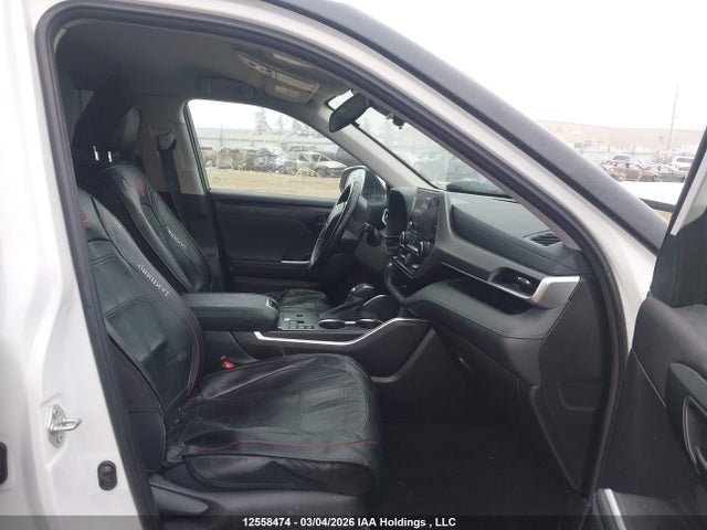 2023 Toyota Highlander Hybrid Hybrid მანქანა იყიდება აუქციონზე, vin: 5TDBBRCH1PS120678, აუქციონის ნომერი: 12558474
