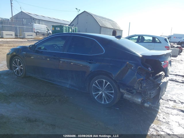 12558486 :رقم المزاد ، 4T1B21HK4JU507441 vin ، 2018 Toyota Camry Hybrid Se مزاد بيع