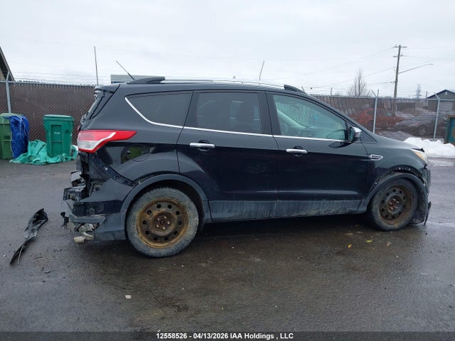 1FMCU9GX6GUB17797 Ford ESCAPE SE