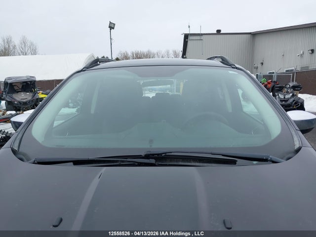 1FMCU9GX6GUB17797 Ford ESCAPE SE
