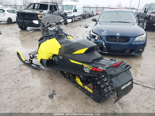 2BPSMAGAXGV000192 Skidoo Skidoo