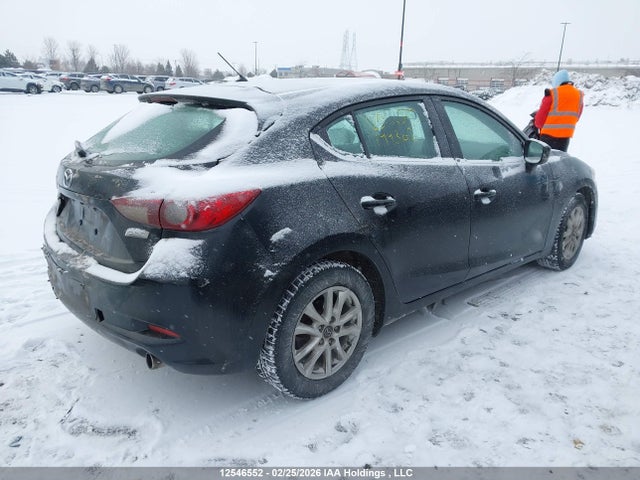 3MZBN1L71HM144302 Mazda Mazda3 Gs