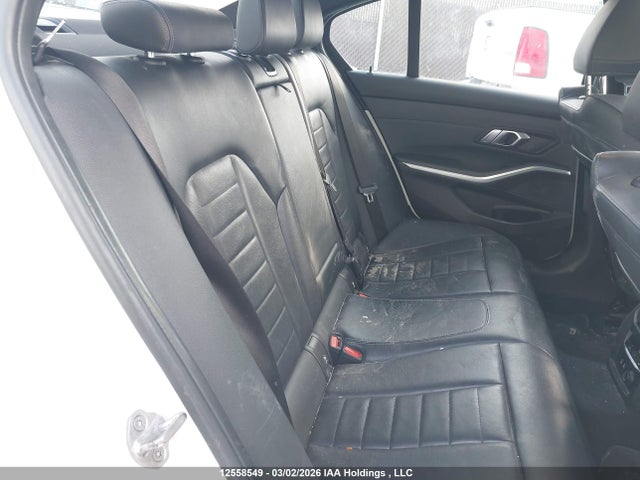 3MW5R7J05L8B16756 BMW 330i Xdrive