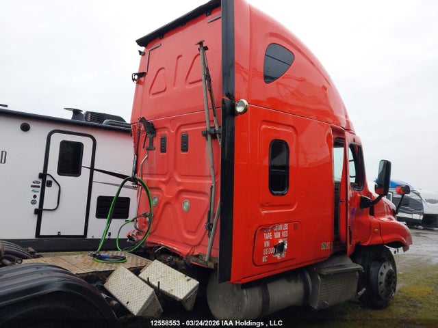 1FUJGLDV7HLHW1282 Freightliner Cascadia 125