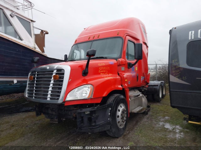 1FUJGLDV7HLHW1282 Freightliner Cascadia 125