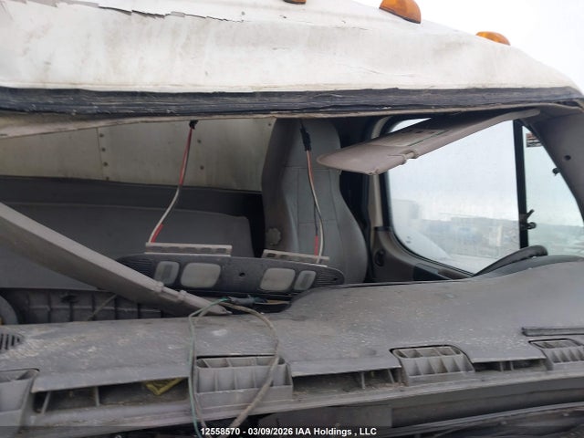 Freightliner M2 106 2016 1FVACXDU8GHGZ9673 Image 8