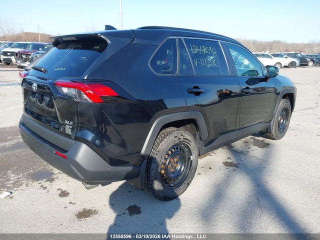 2020 Toyota Rav4 Xle/xle Premium მანქანა იყიდება აუქციონზე, vin: 2T3R1RFV8LC121338, აუქციონის ნომერი: 12558596