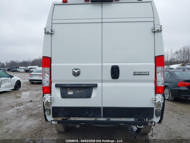12558616 :رقم المزاد ، 3C6LRVCG5SE534962 vin ، 2025 Ram Promaster 2500 2500 High مزاد بيع