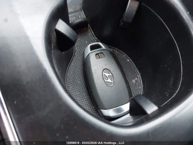 12558618 :رقم المزاد ، 5NMS3CAD1KH019498 vin ، 2019 Hyundai Santa Fe Sel/sel Plus مزاد بيع