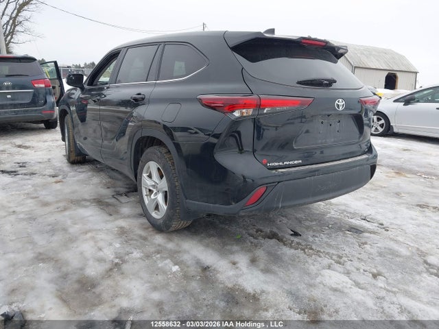 2025 Toyota Highlander Hybrid Le მანქანა იყიდება აუქციონზე, vin: 5TDBBRCH4SS647915, აუქციონის ნომერი: 12558632
