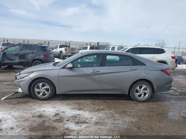 KMHLM4AG5PU522402 Hyundai ELANTRA SEL