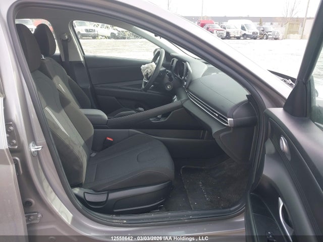 KMHLM4AG5PU522402 Hyundai ELANTRA SEL